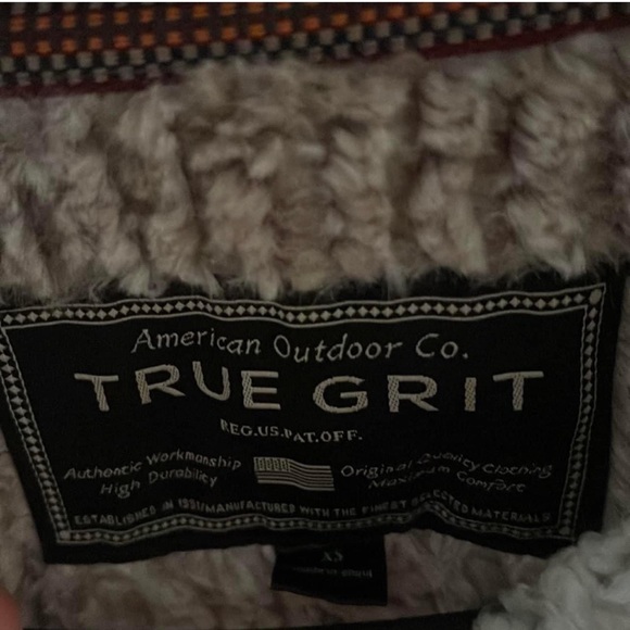 True Grit pullover - Picture 4 of 4